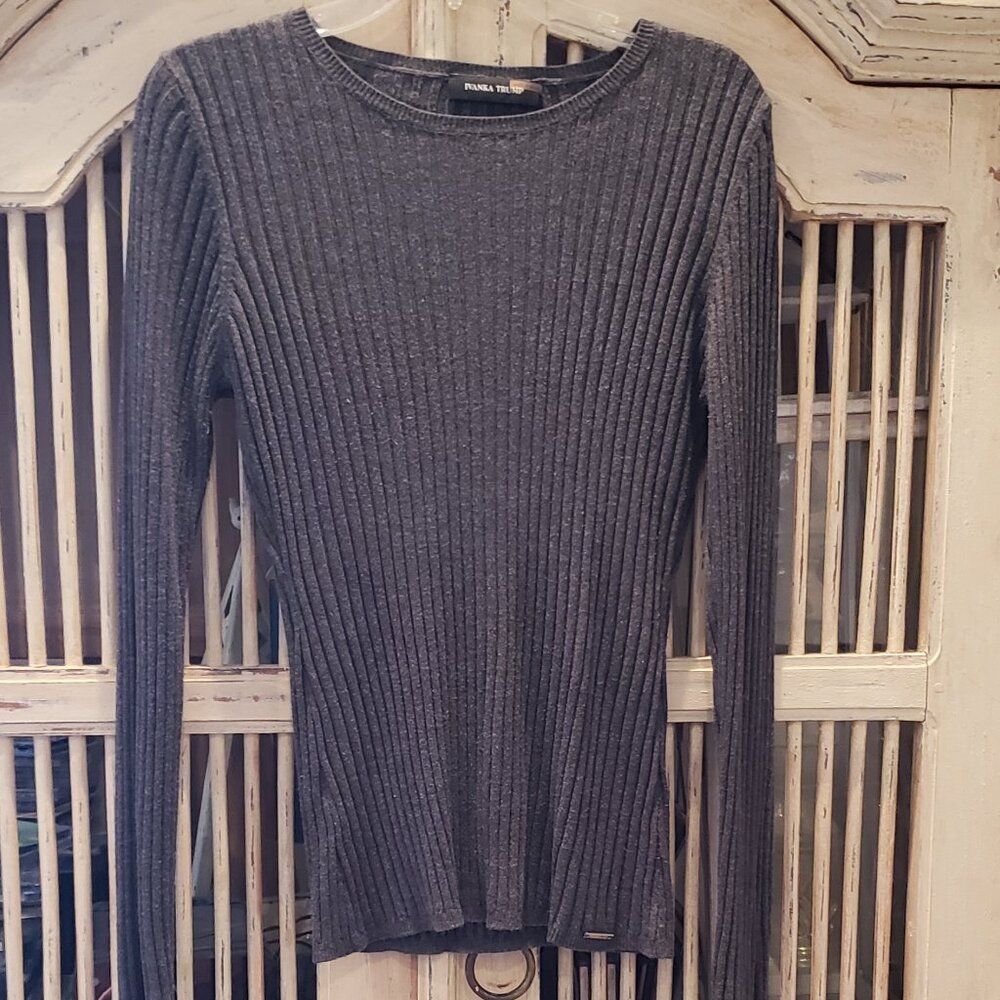Ivanka Trump Charcoal Gray Long Sleeve Ribbed Knit Sweater